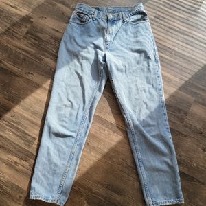 Vintage Levi's 550 women's 90s jeans